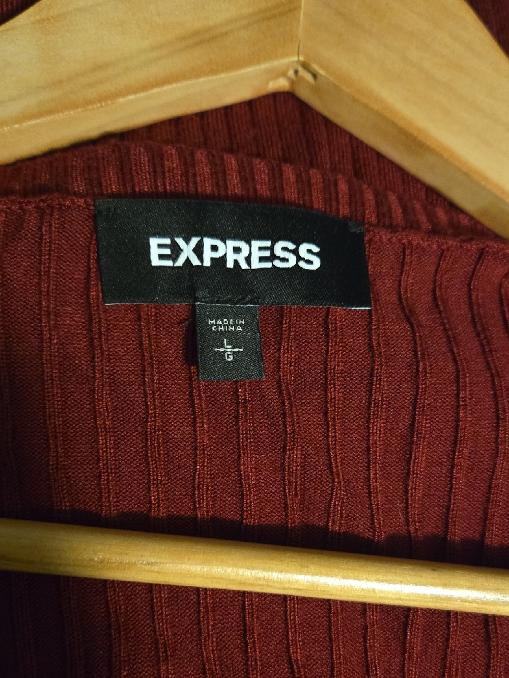 Express Ribbed Wrap V-Neck Long Sleeve Top - Rust Red - Picture 4 of 4